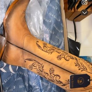 Tan Leather Cowboy Boots with Embroidered Design